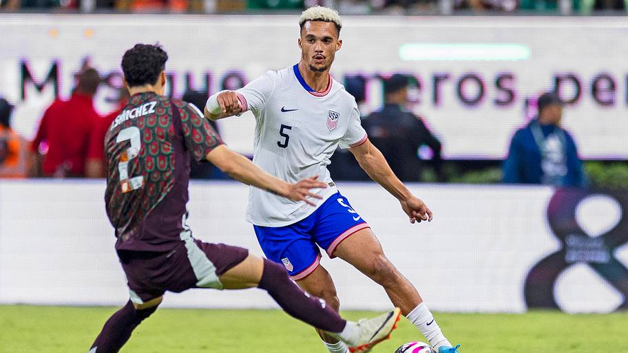 Antonee Robinson