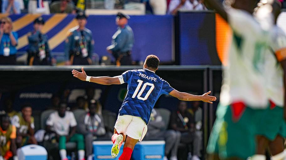 Kylian Mbappé vs. Senegal