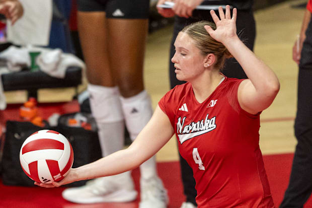 Nebraska setter Campbell Flynn prepares to serve the ball during the Red-White Scrimmage on Saturday.