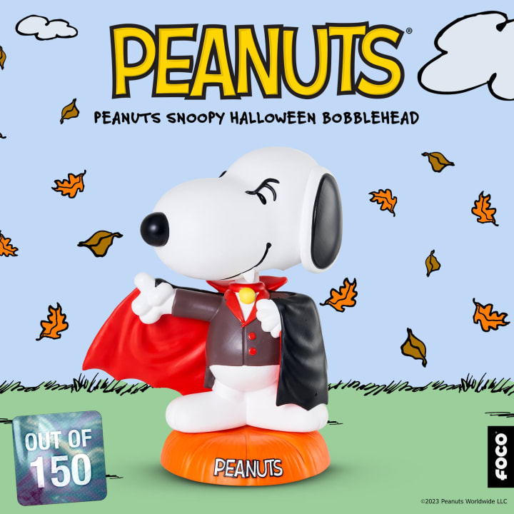 Count Snoopy bobblehead with cartoon fall background