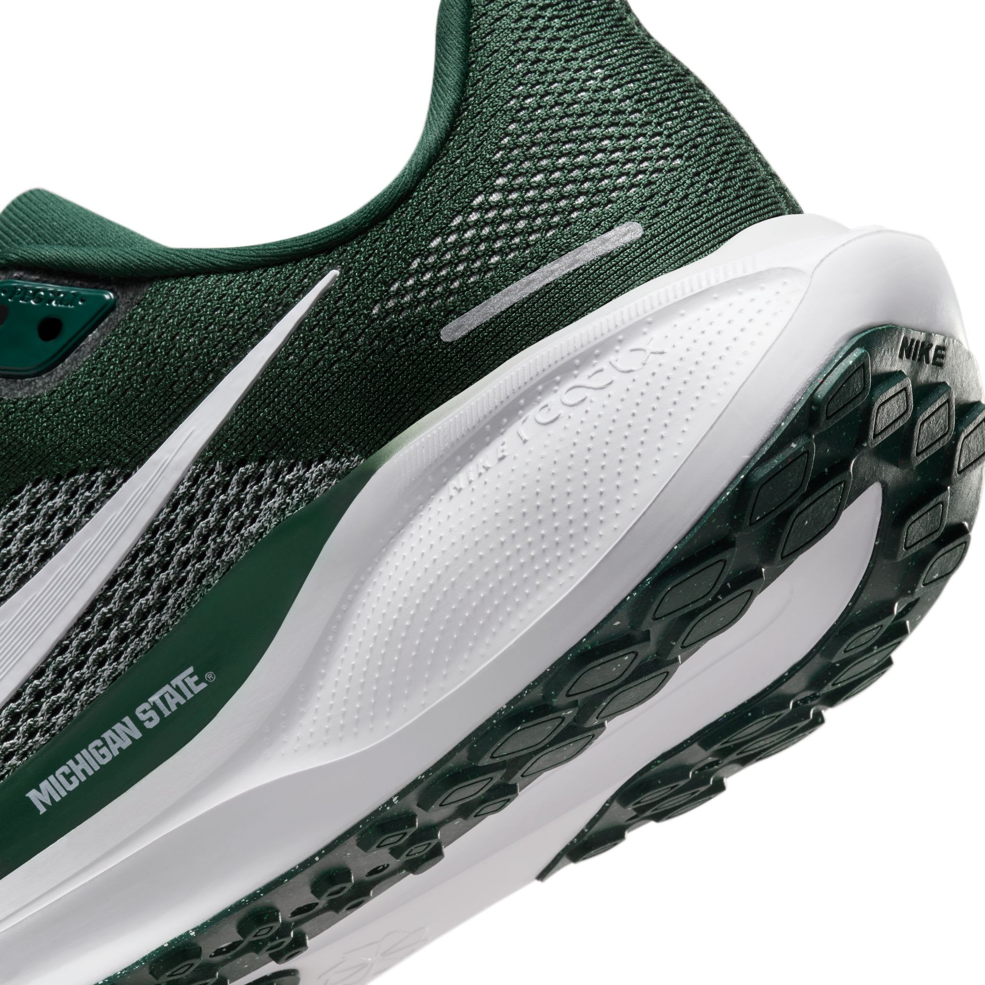 nike air zoom pegasus 37 michigan