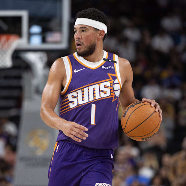 Devin Booker Makes History with Phoenix Suns in Match Against Lakers