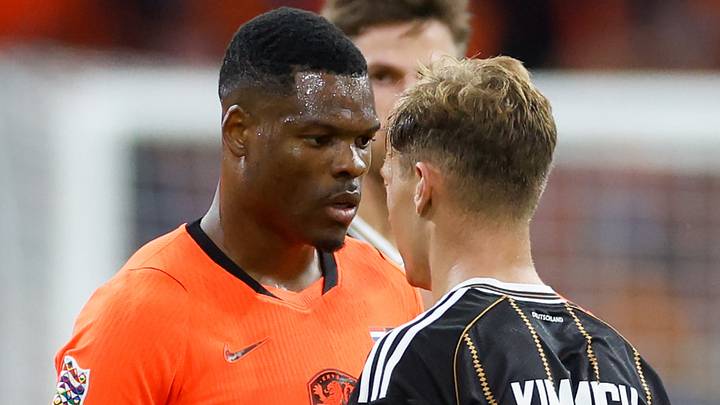 Denzel Dumfries und Kimmich gerieten sich in die Haare Denzel Dumfries und Kimmich gerieten sich in die Haare