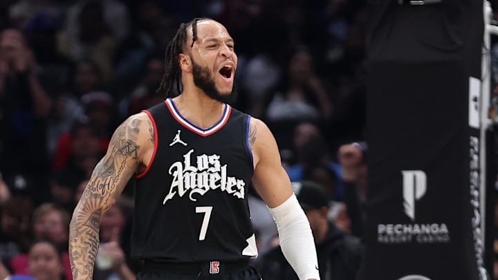 Toronto Raptors v Los Angeles Clippers