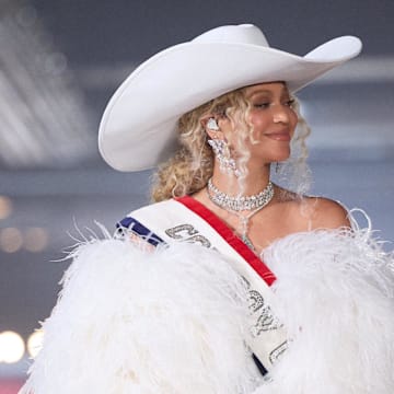 Dec 25, 2024; Houston, Texas, USA; Musician Beyonce preforms during the half time show between the Baltimore Ravens and the Houston Texans at NRG Stadium. Mandatory Credit: Julian Dakdouk Parkwood Entertainment via Imagn Images
