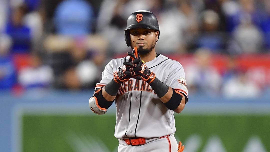 San Francisco Giants second baseman Luis Arraez (1) Mandatory Credit: Gary A. Vasquez-Imagn Images