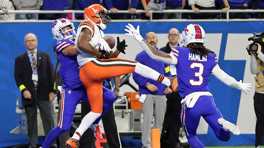 Cleveland Browns v Buffalo Bills