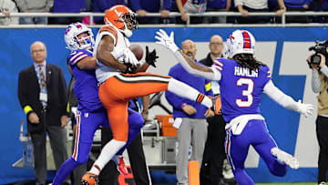 Cleveland Browns v Buffalo Bills