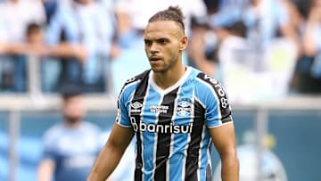 Braithwaite marcou o gol do Grêmio no Gre-Nal 444