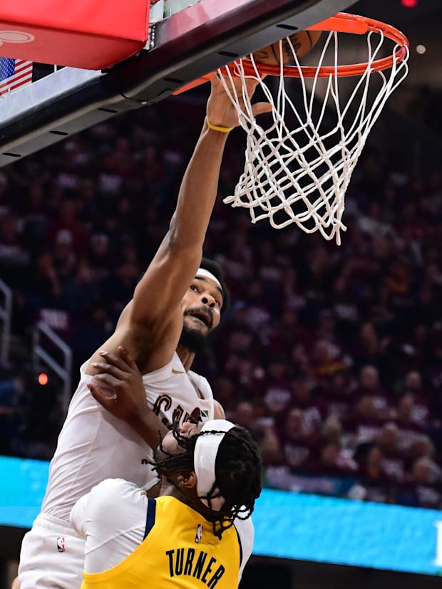 Cleveland Cavaliers center Jarrett Allen