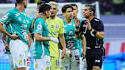 El árbitro Fernando 'Curro' Hernández desató toda una polémica en el América contra León de la Jornada 13 de la Liga MX.