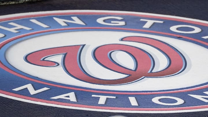 A Washington Nationals logo