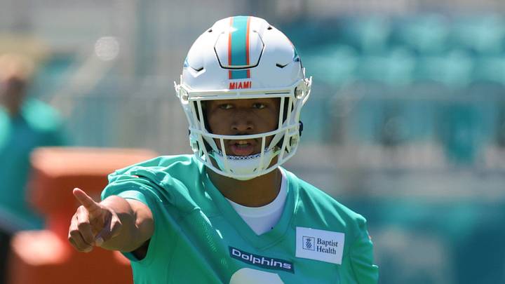 Miami Dolphins cornerback Chris Johnson