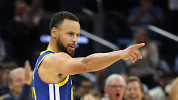 Memphis Grizzlies v Golden State Warriors