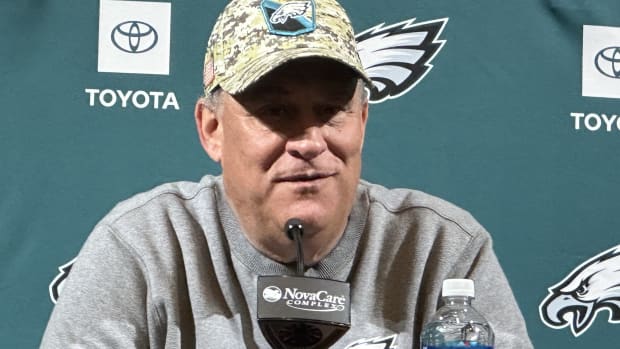 Eagles DC Vic Fangio