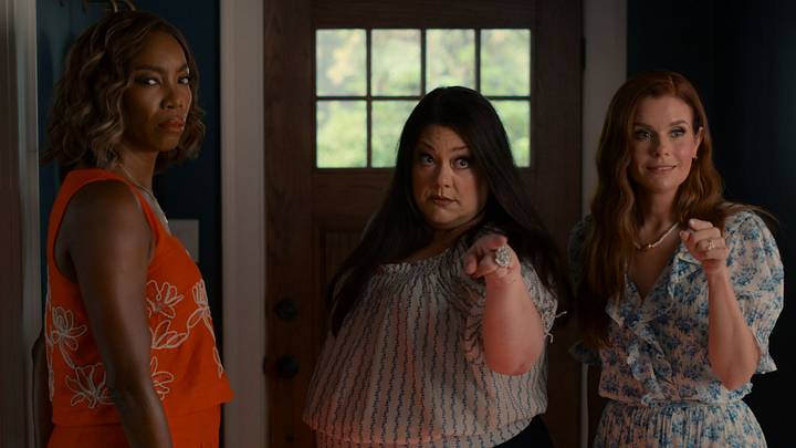 SWEET MAGNOLIAS. (L to R) Heather Headley as Helen Decatur, Brooke Elliott as Dana Sue Sullivan and JoAnna Garcia Swisher Maddie Townsend in episode 508 of SWEET MAGNOLIAS