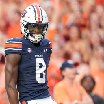 Auburn Tigers freshman wide receiver had an impressive debut night.