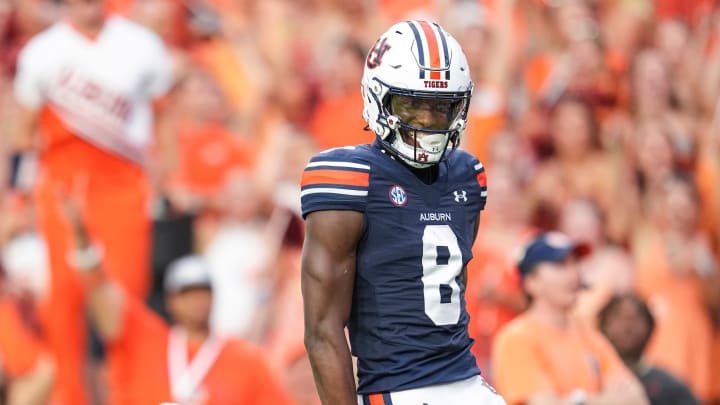 Auburn Tigers freshman wide receiver had an impressive debut night.