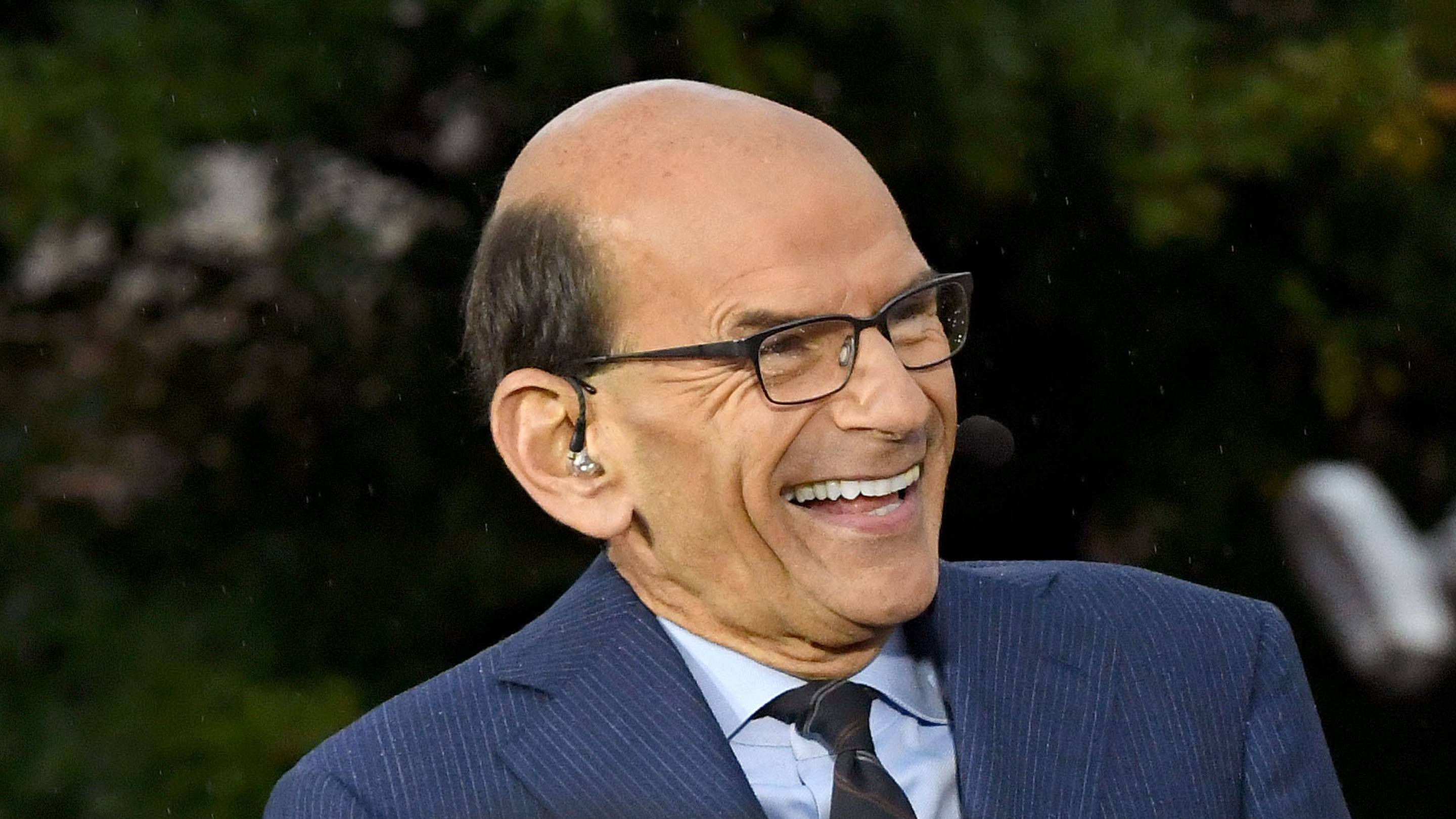 Paul Finebaum Calls SEC Program a 'National Championship Team' After Dominant Week 1 Performance