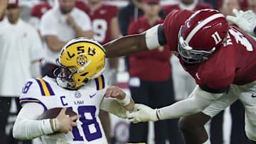 Louisiana State Tigers quarterback Garrett Nussmeier