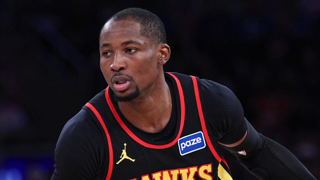 Atlanta Hawks forward Jonathan Kuminga (0) dribbles during the second half of the 2026 NBA Playoffs against the New York Knicks at Madison Square Garden on April 18, 2026.