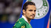 Raphael Veiga é titular absoluto do Verdão