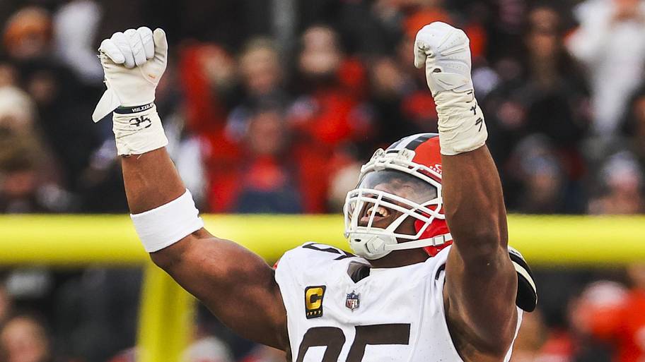 Cleveland Browns defensive end Myles Garrett