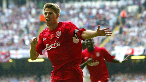 Steven Gerrard celebrates scoring in the 2006 FA Cup final.