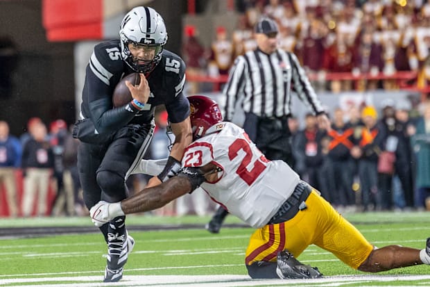 Nebraska quarterback Dylan Raiola runs against USC.