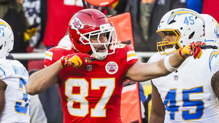 Kansas City Chiefs tight end Travis Kelce faces the Denver Broncos in Week 17.