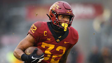 Iowa State's David Montgomery (32) rushes during their football game against Drake at Jack Trice Stadium on Saturday, Dec. 1, 2018, in Ames.