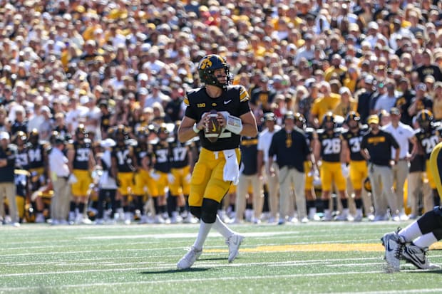 Iowa QB Cade McNamara. (Rob Howe/HN) 