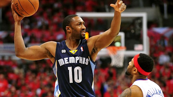 May 7, 2012; Los Angeles, CA, USA; Memphis Grizzlies point guard Gilbert Arenas (10) controls the ball against the defense of Los Angeles Clippers point guard Mo Williams (25) during the first half of game four of the Western Conference quarterfinals of the 2012 NBA Playoffs at Staples Center. Mandatory Credit: Gary A. Vasquez-Imagn Images May 7, 2012; Los Angeles, CA, USA; Memphis Grizzlies point guard Gilbert Arenas (10) controls the ball against the defense of Los Angeles Clippers point guard Mo Williams (25) during the first half of game four of the Western Conference quarterfinals of the 2012 NBA Playoffs at Staples Center. Mandatory Credit: Gary A. Vasquez-Imagn Images