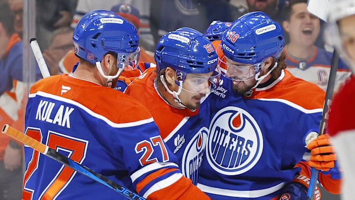 Oct 23, 2025; Edmonton, Alberta, CAN; The Edmonton Oilers celebrate a goal scored by forward David Tomasek (86), his first in the NHL during the first period against the Montreal Canadiens at Rogers Place. Mandatory Credit: Perry Nelson-Imagn Images