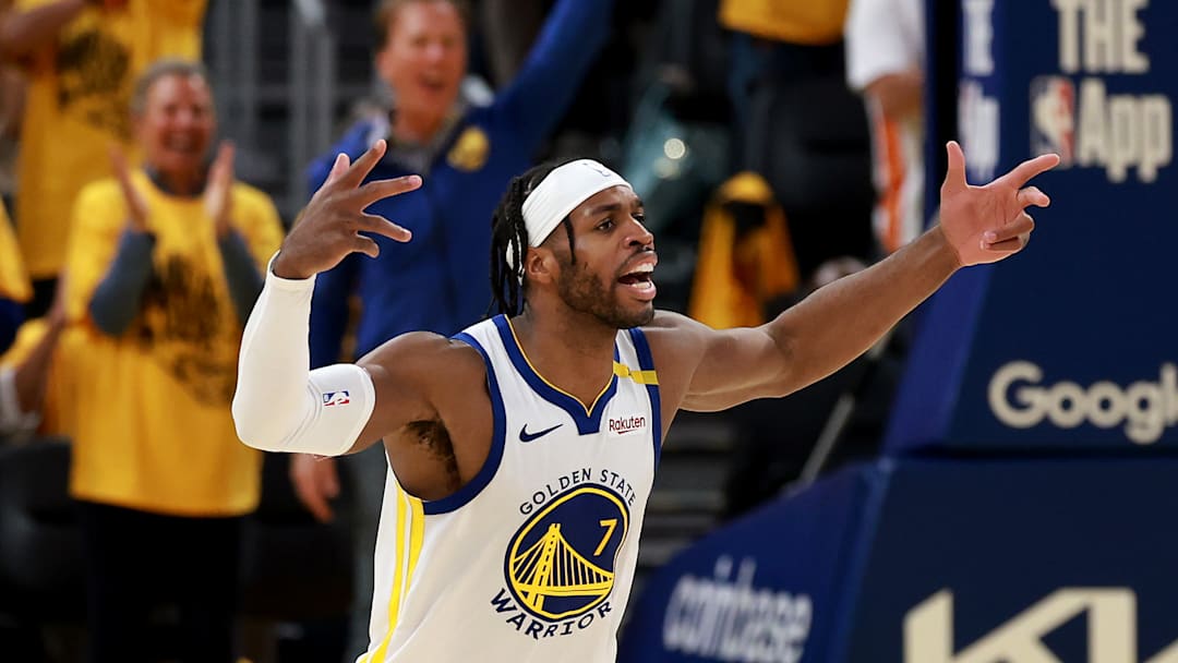 Minnesota Timberwolves v Golden State Warriors - Game Three