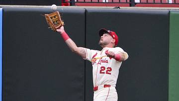 Braves Boost Outfield Depth by Claiming Michael Siani
