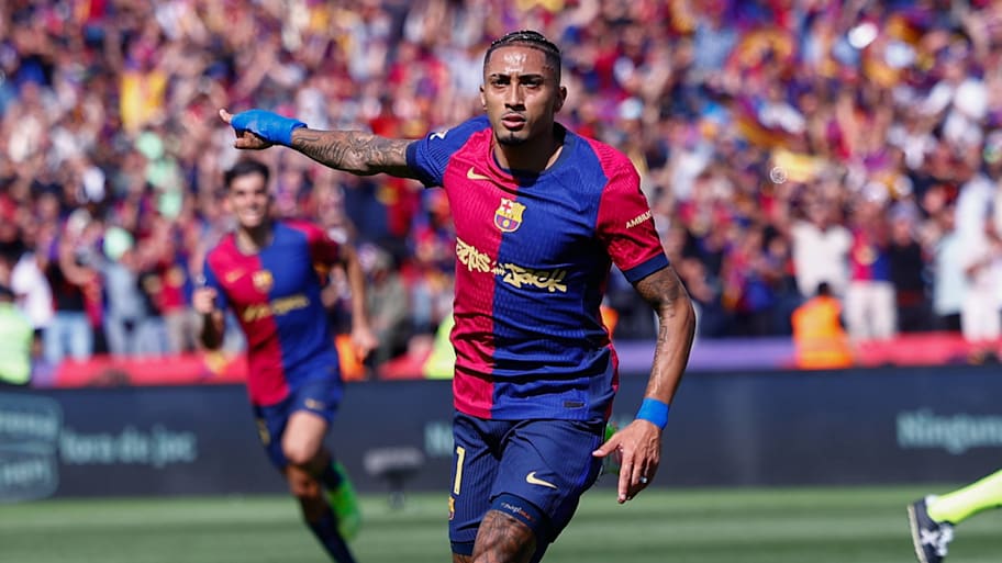 Raphinha's 45th-minute winner delivered all three points for Barcelona against Real Madrid. | IMAGO/ZUMA Press Wire