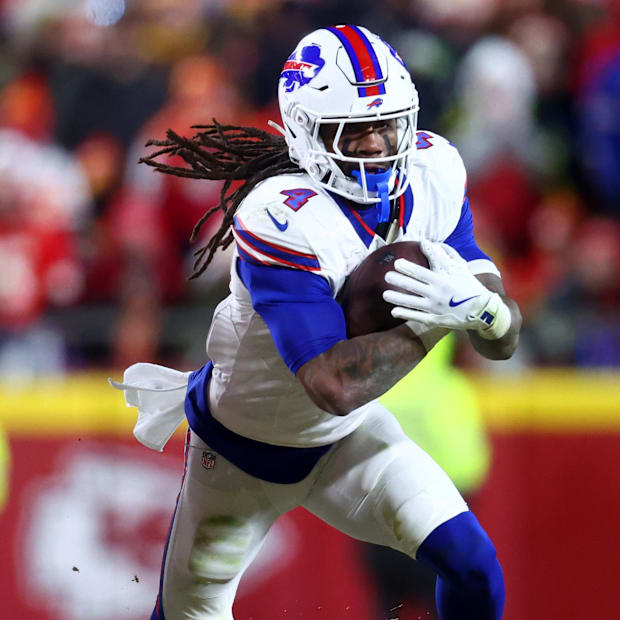 Buffalo Bills running back James Cook rushes the ball against the Kansas City Chiefs during the second half Buffalo Bills running back James Cook rushes the ball against the Kansas City Chiefs during the second half