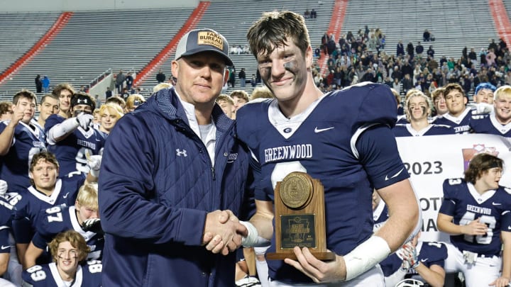 Greenwood junior quarterback Kane Archer