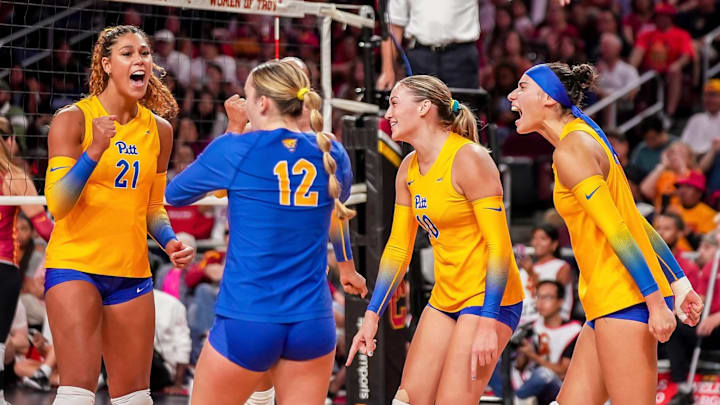 No. 1 Pitt Volleyball Celebrates a Point in their win vs. No. 23 USC in Los Angeles 