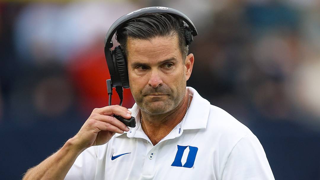 Oct 10, 2026; Atlanta, Georgia, USA; Duke Blue Devils head coach Manny Diaz talks to a referee against the Georgia Tech Yellow Jackets in the second quarter at Bobby Dodd Stadium at Hyundai Field. Mandatory Credit: Brett Davis-Imagn Images Oct 10, 2026; Atlanta, Georgia, USA; Duke Blue Devils head coach Manny Diaz talks to a referee against the Georgia Tech Yellow Jackets in the second quarter at Bobby Dodd Stadium at Hyundai Field. Mandatory Credit: Brett Davis-Imagn Images
