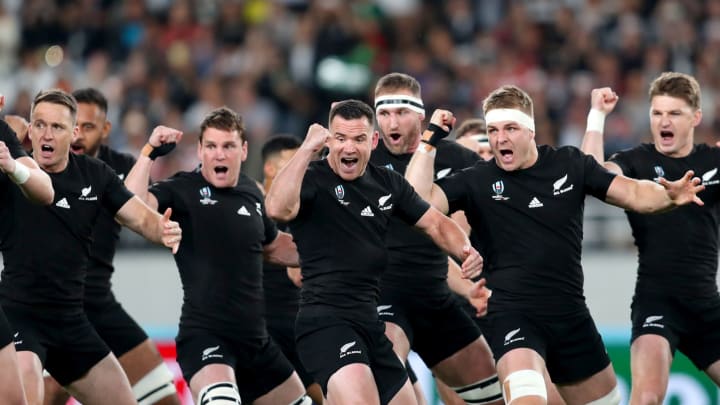 New Zealand's All Blacks face a difficult challenge against the Springboks at Ellis Park, a stadium known for its passionate crowd