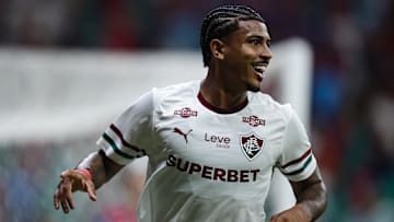 John Kennedy soma quatro gols em sete jogos em 2026