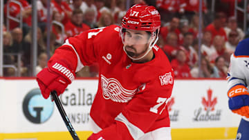 Edmonton Oilers v Detroit Red Wings