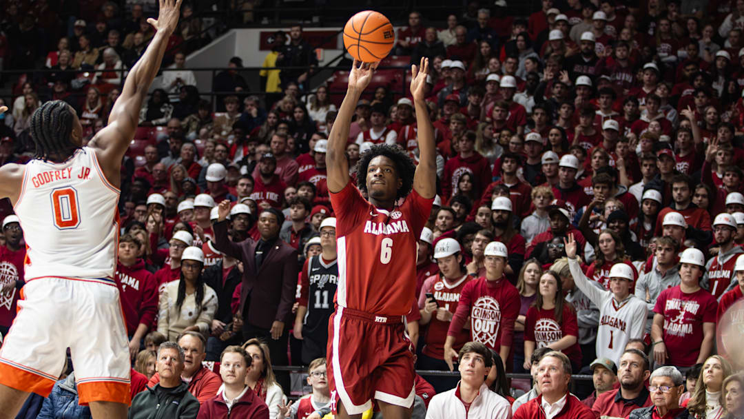 Alabama forward London Jemison shoots a three-pointer in the first half of the game against Clemson on Dec. 3, 2025.