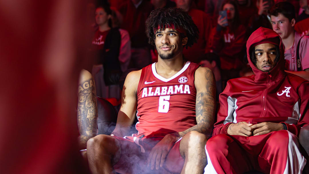 Alabama forward Amari Allen gets ready to run out during starting line ups against Clemson on Dec. 3, 2025.