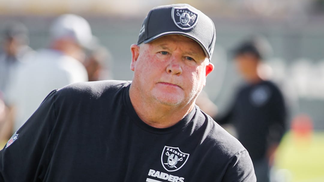 Las Vegas Raiders OC Chip Kelly