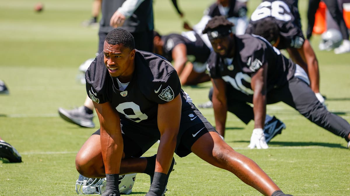Raiders Have One of the NFL's Most Versatile Defensive Linemen