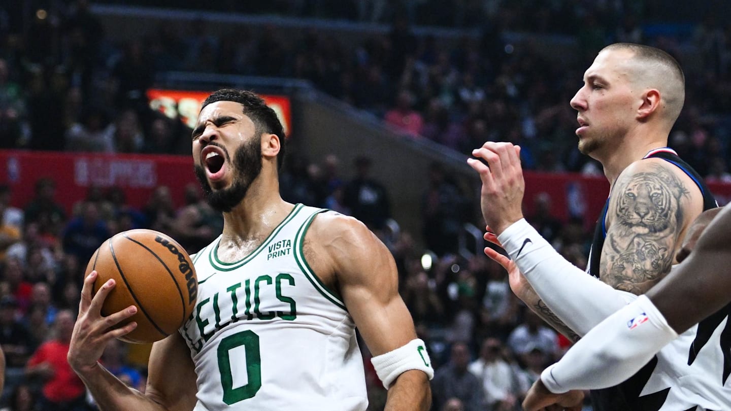 前凱爾特人大個子令人震驚地離開NBA去海外交易