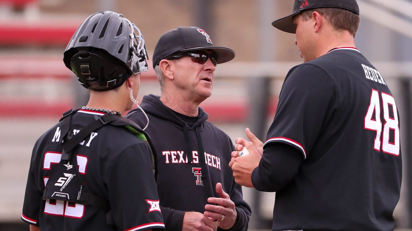 Texas Tech hires former Rockies coach Steve Foster